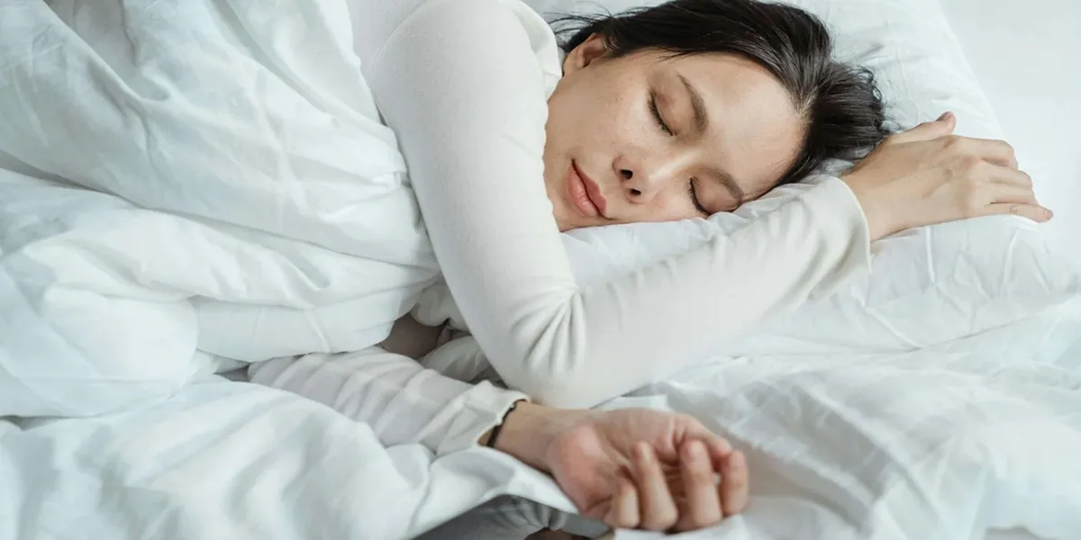 نقش تشک و بالش مناسب در جلوگیری از بی‌خوابی