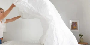 تا کردن ملحفه برای جلوگیری از چروک